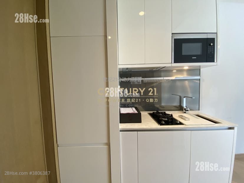 Parker33 Rental Studio , 1 Bathroom 211 ft²