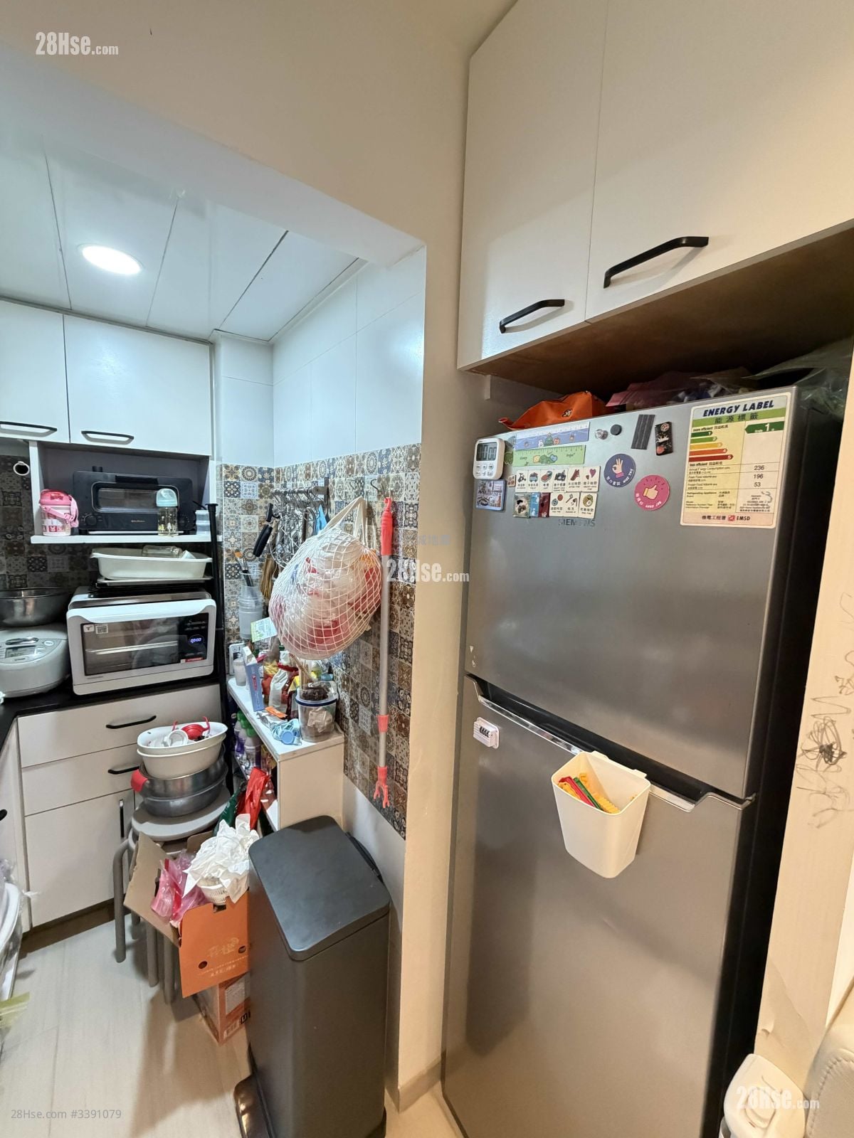 May Shing Court Sell 1 Bedroom , 1 Bathroom 351 ft²