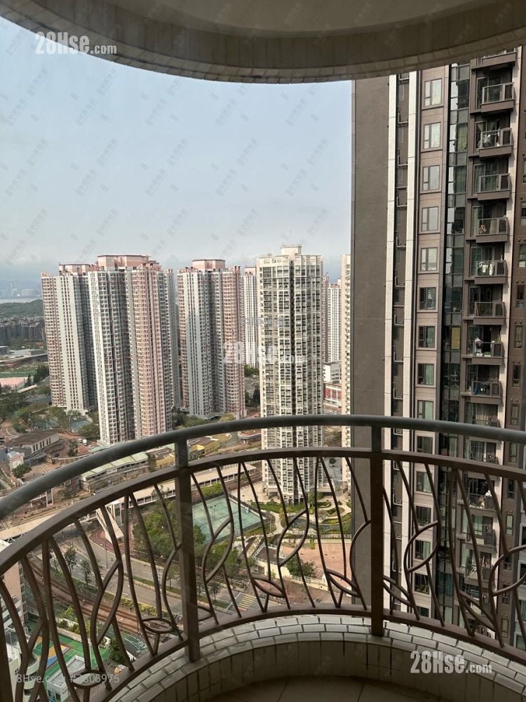 Central Park Towers Sell 3 Bedrooms , 2 Bathrooms 698 ft²