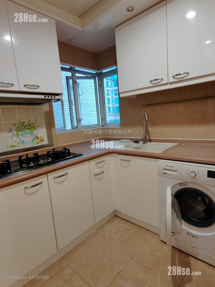 海逸豪园 租盘 2 房 , 1 浴室 555 平方尺