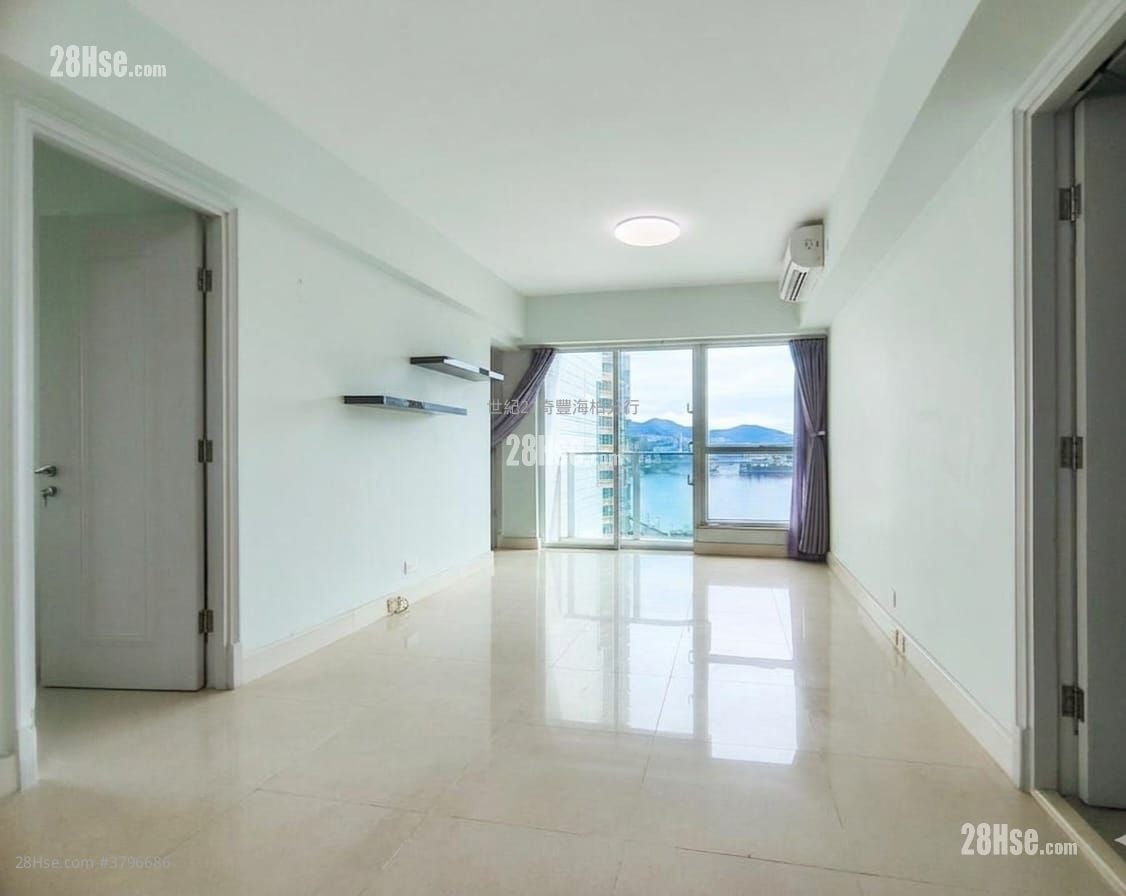 Oceanaire Sell 3 Bedrooms , 2 Bathrooms 770 ft²
