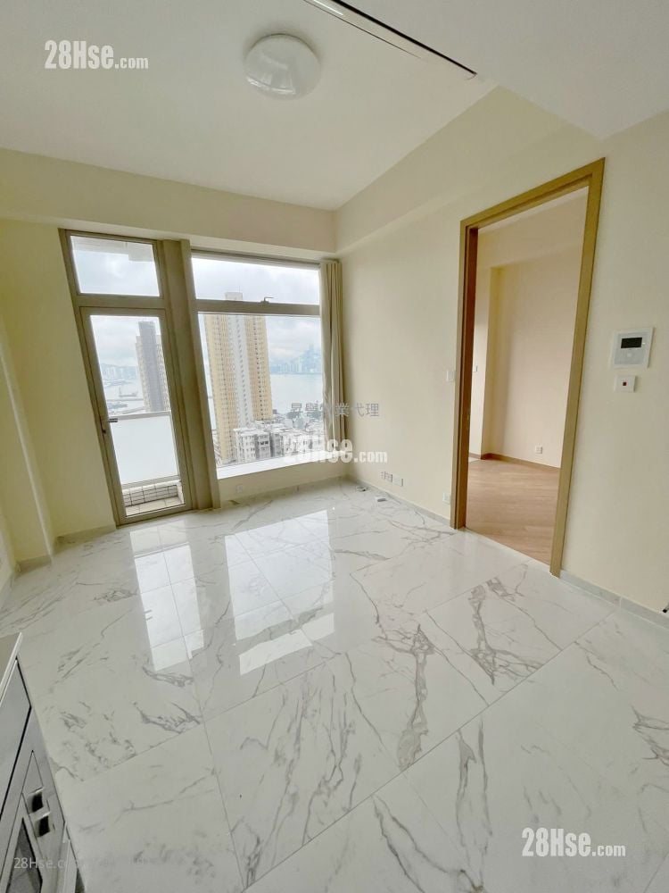 City Hub Rental 1 Bedroom , 1 Bathroom 338 ft²