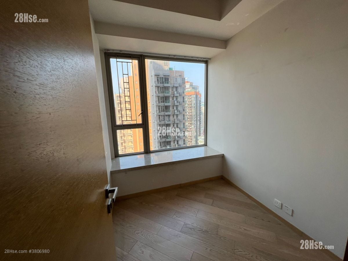 Chatham Gate Sell 3 Bedrooms , 2 Bathrooms 737 ft²