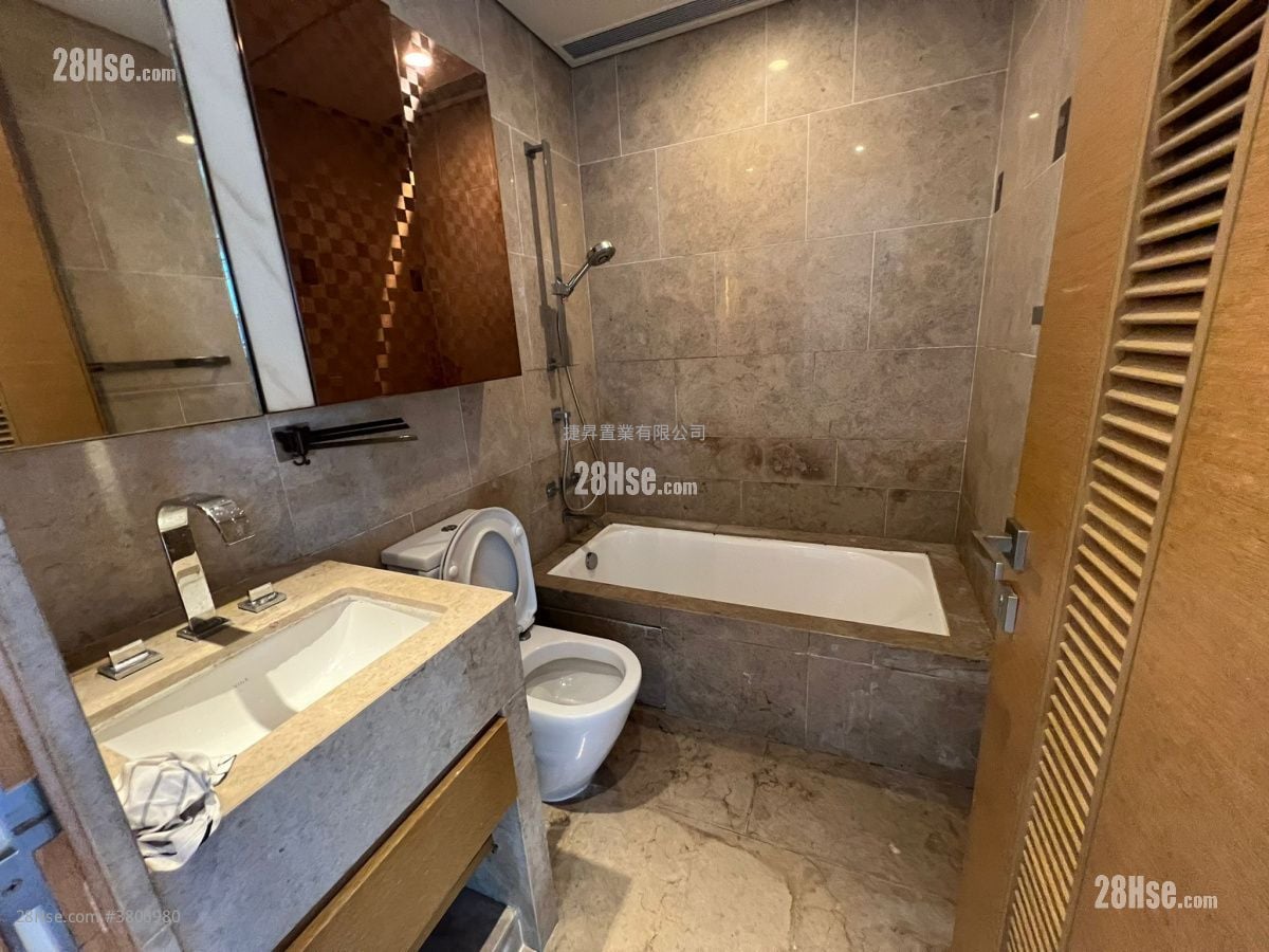 Chatham Gate Sell 3 Bedrooms , 2 Bathrooms 737 ft²