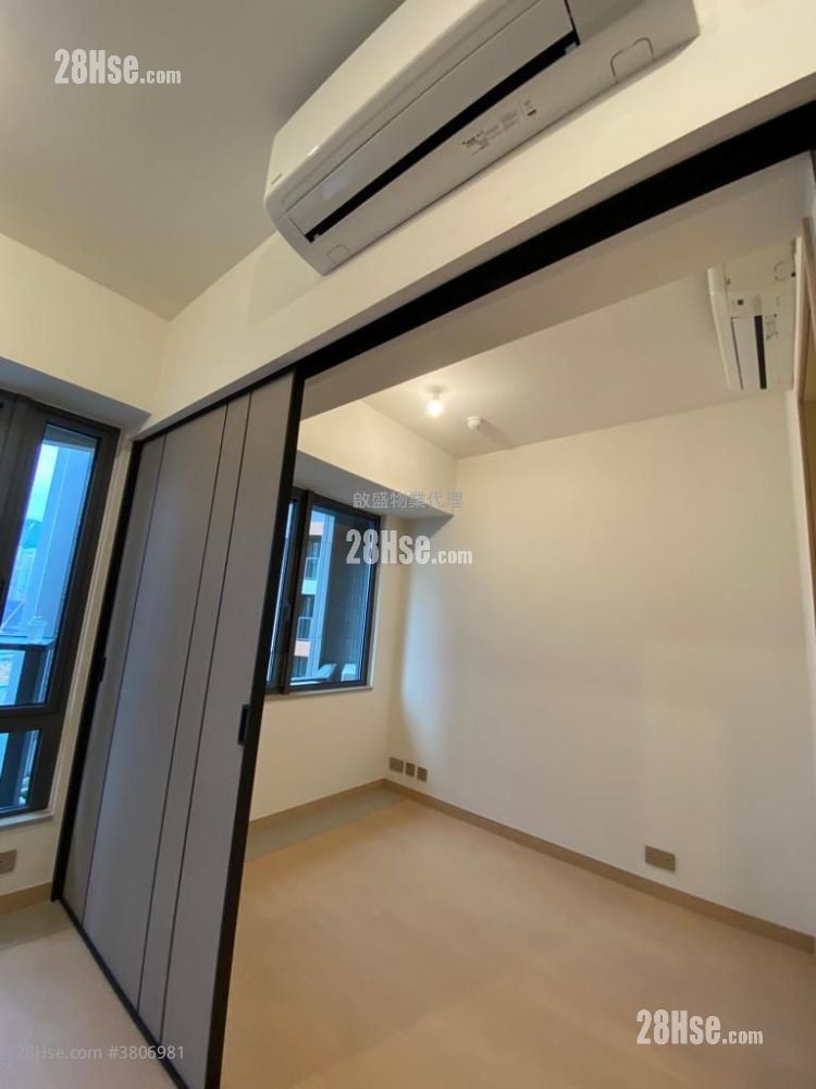 K. Summit Rental 1 Bedroom , 1 Bathroom 293 ft²