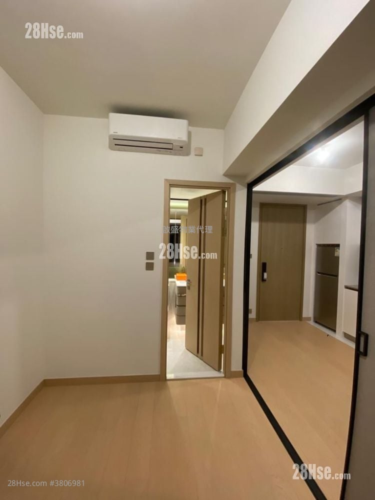 K. Summit Rental 1 Bedroom , 1 Bathroom 293 ft²