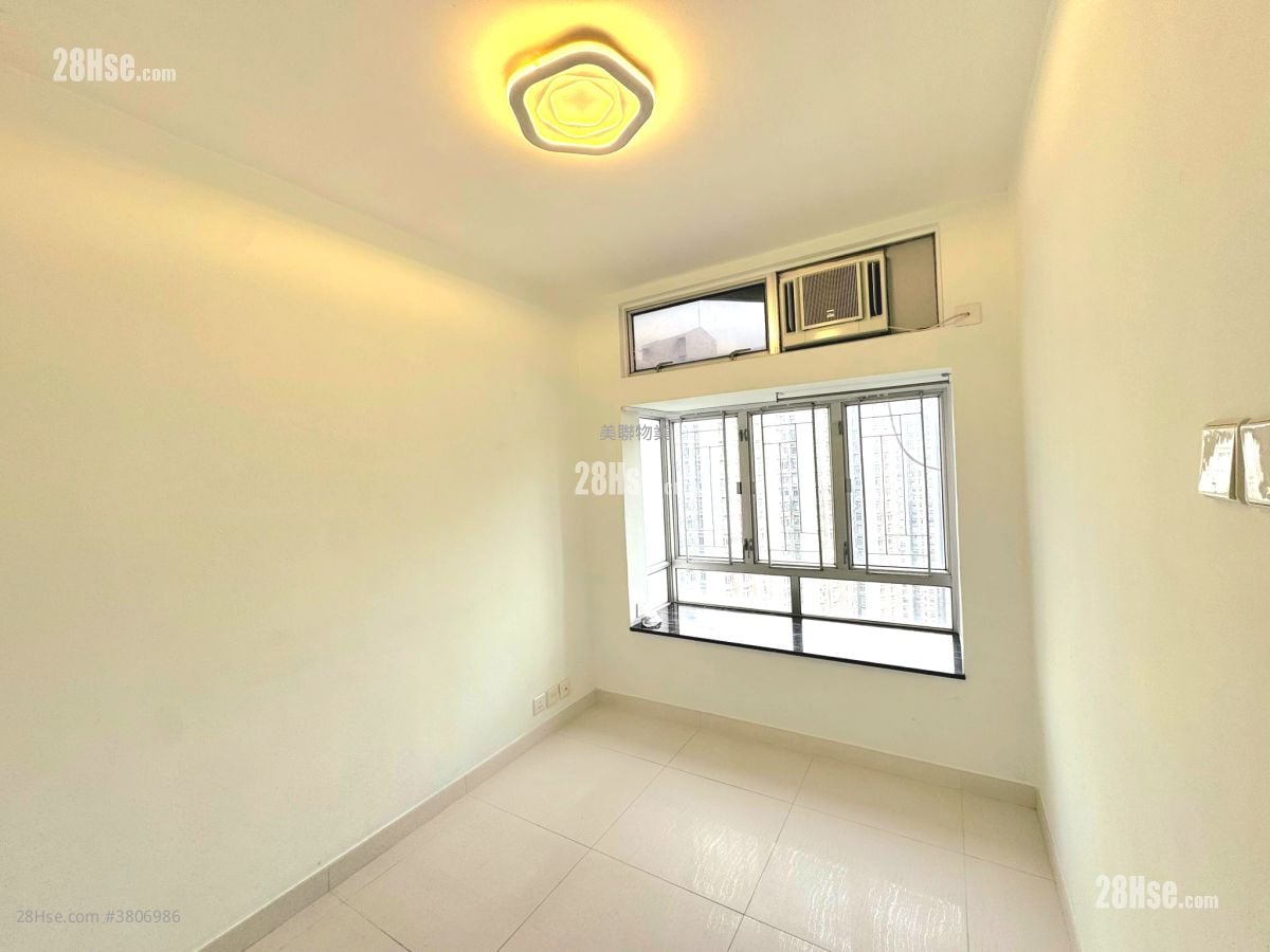 Greenfield Garden Rental 2 Bedrooms , 1 Bathroom 383 ft²