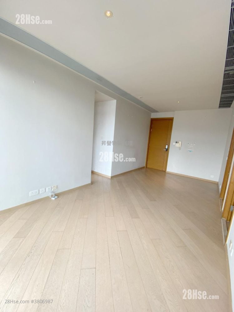 Chatham Gate Sell 3 Bedrooms , 2 Bathrooms 737 ft²