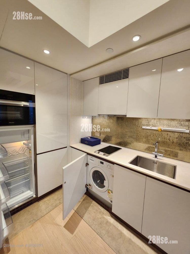 Monaco Sell 1 Bedroom , 1 Bathroom 354 ft²