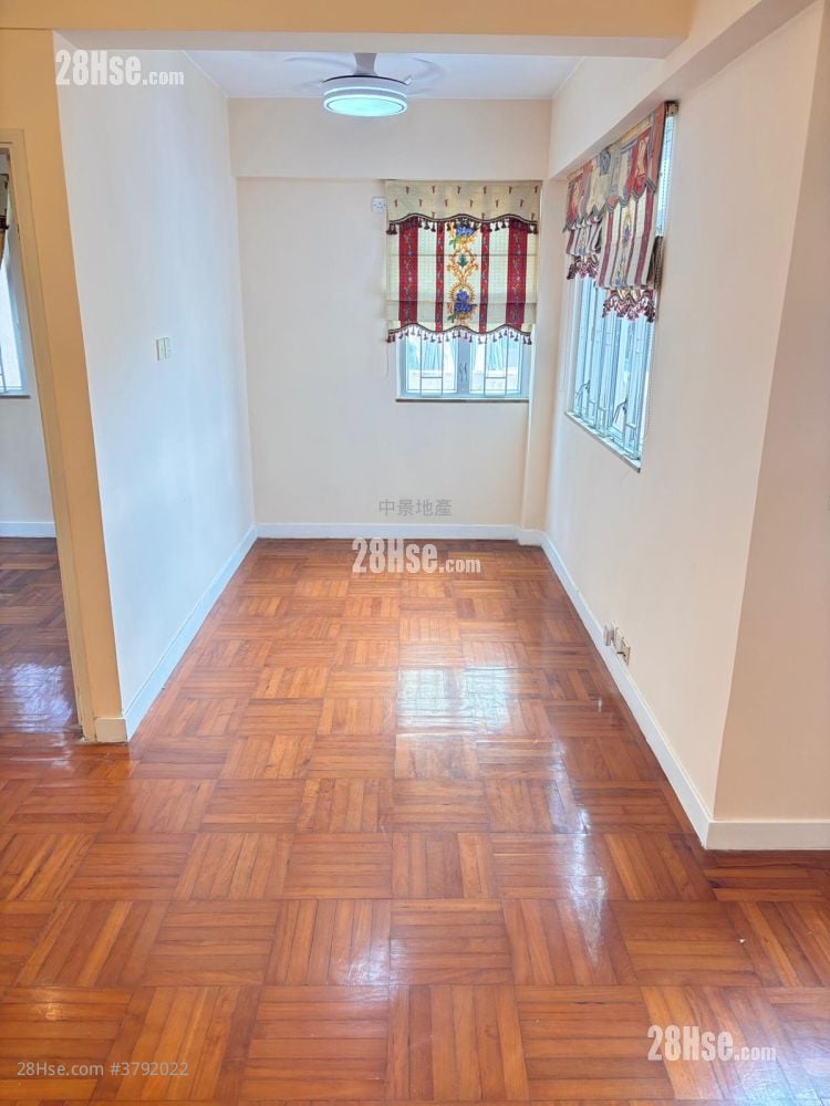 金龙楼 售盘 2 房 , 1 浴室 374 平方尺