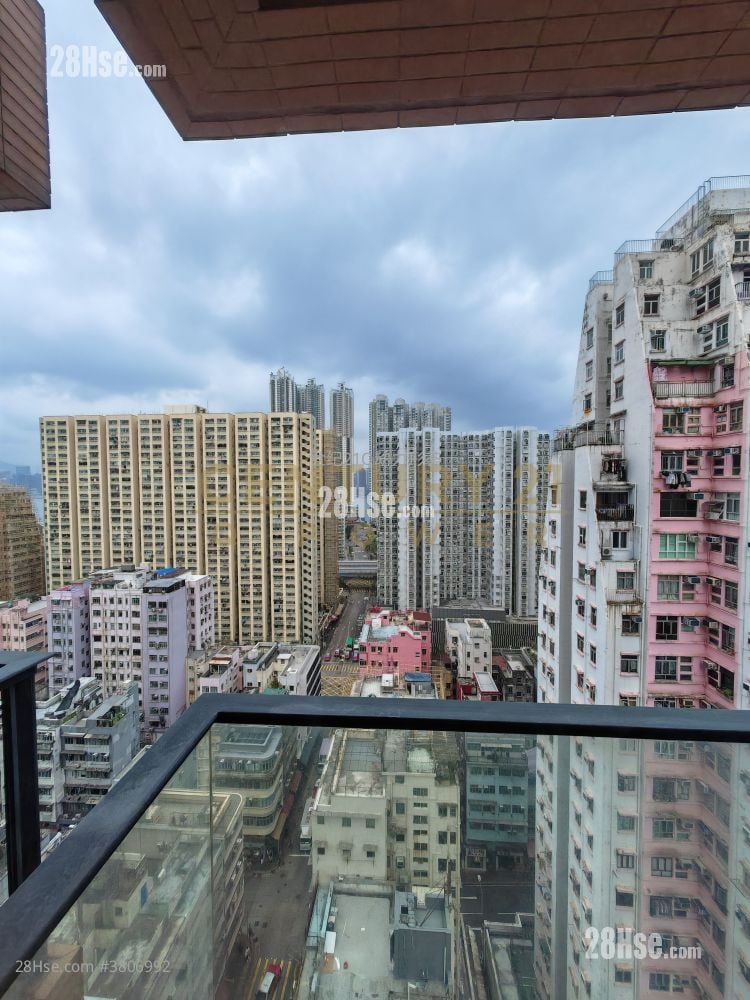 港岛东18 售盘 2 房 , 1 浴室 469 平方尺