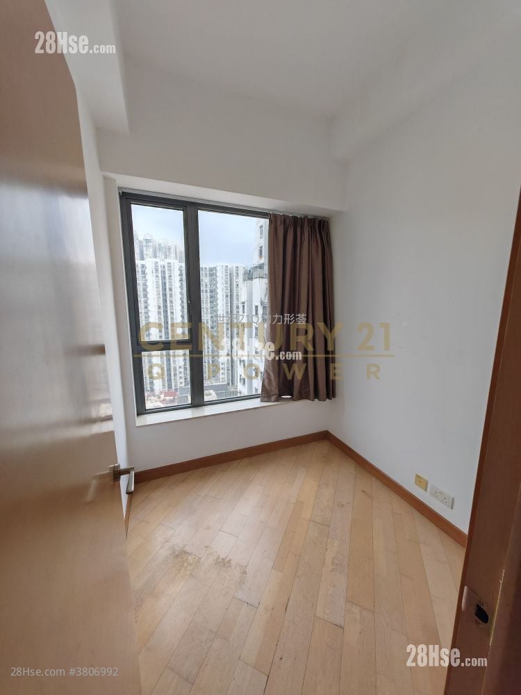 港岛东18 售盘 2 房 , 1 浴室 469 平方尺