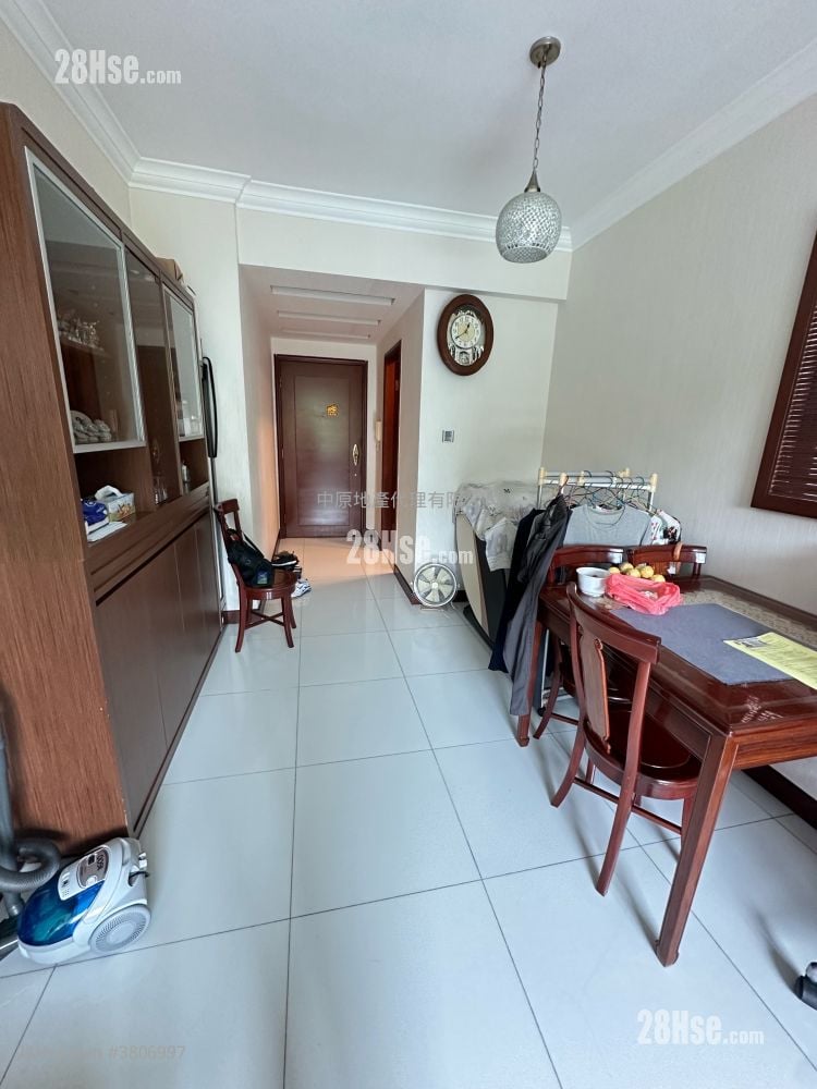 晓峰园 售盘 2 房 , 1 浴室 548 平方尺