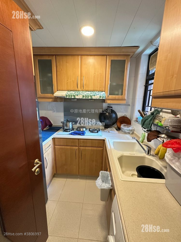 晓峰园 售盘 2 房 , 1 浴室 548 平方尺