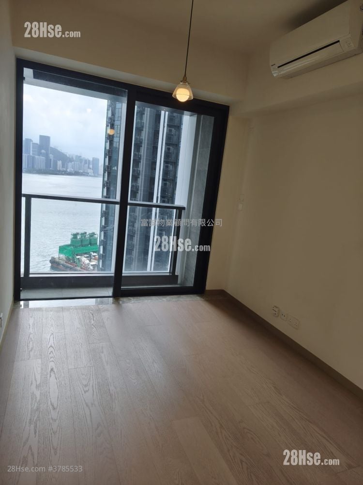 蔚蓝东岸 租盘 2 房 , 1 浴室 512 平方尺