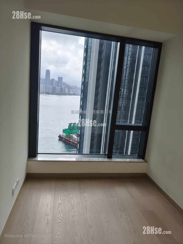 蔚蓝东岸 租盘 2 房 , 1 浴室 512 平方尺