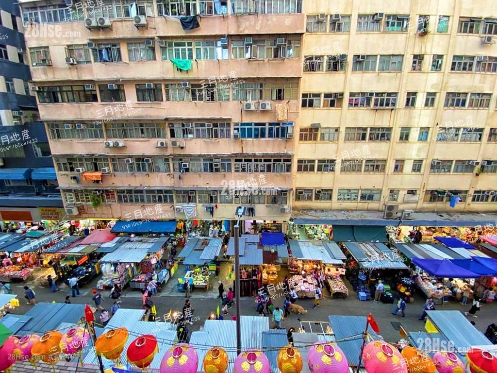 Kam Fat Building Sell 2 Bedrooms , 1 Bathroom 300 ft²