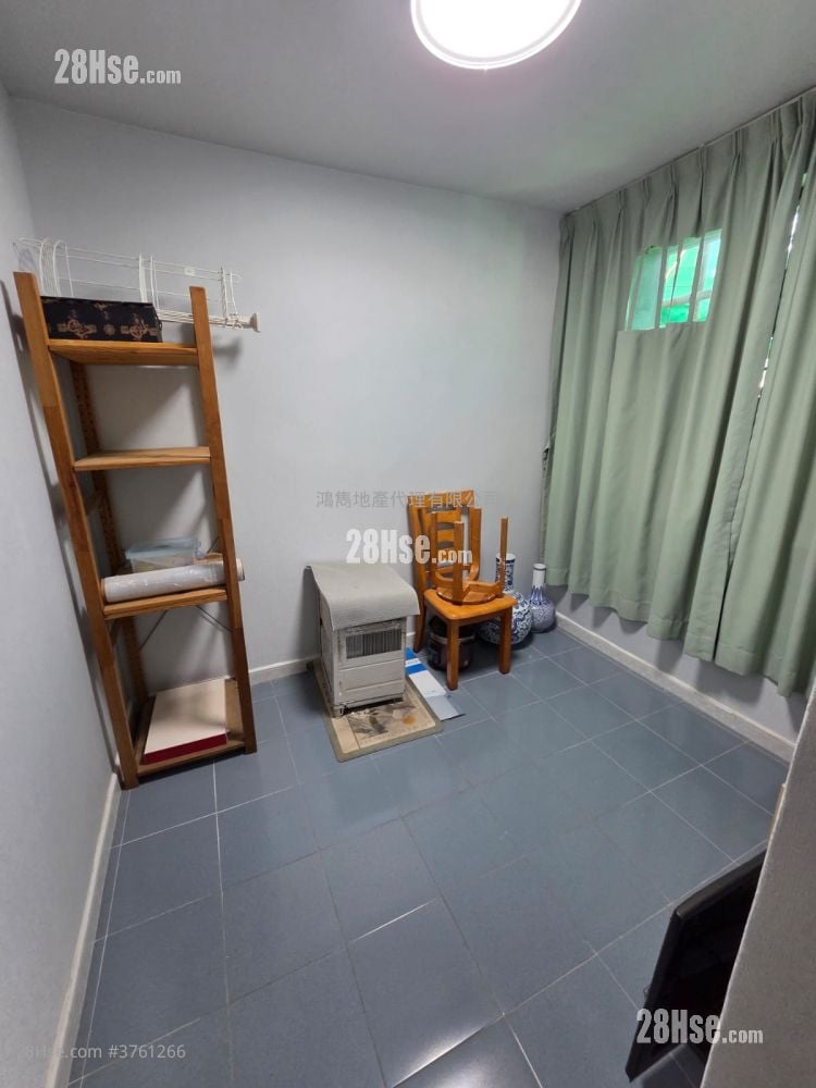 Sui Wo Court Sell 2 Bedrooms , 1 Bathroom 473 ft²
