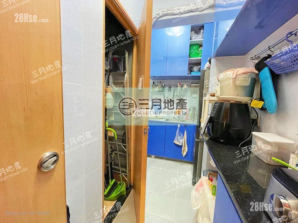 仁安大廈 售盤 3 房 , 1 浴室 771 平方呎