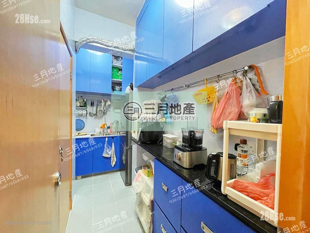 仁安大廈 售盤 3 房 , 1 浴室 771 平方呎