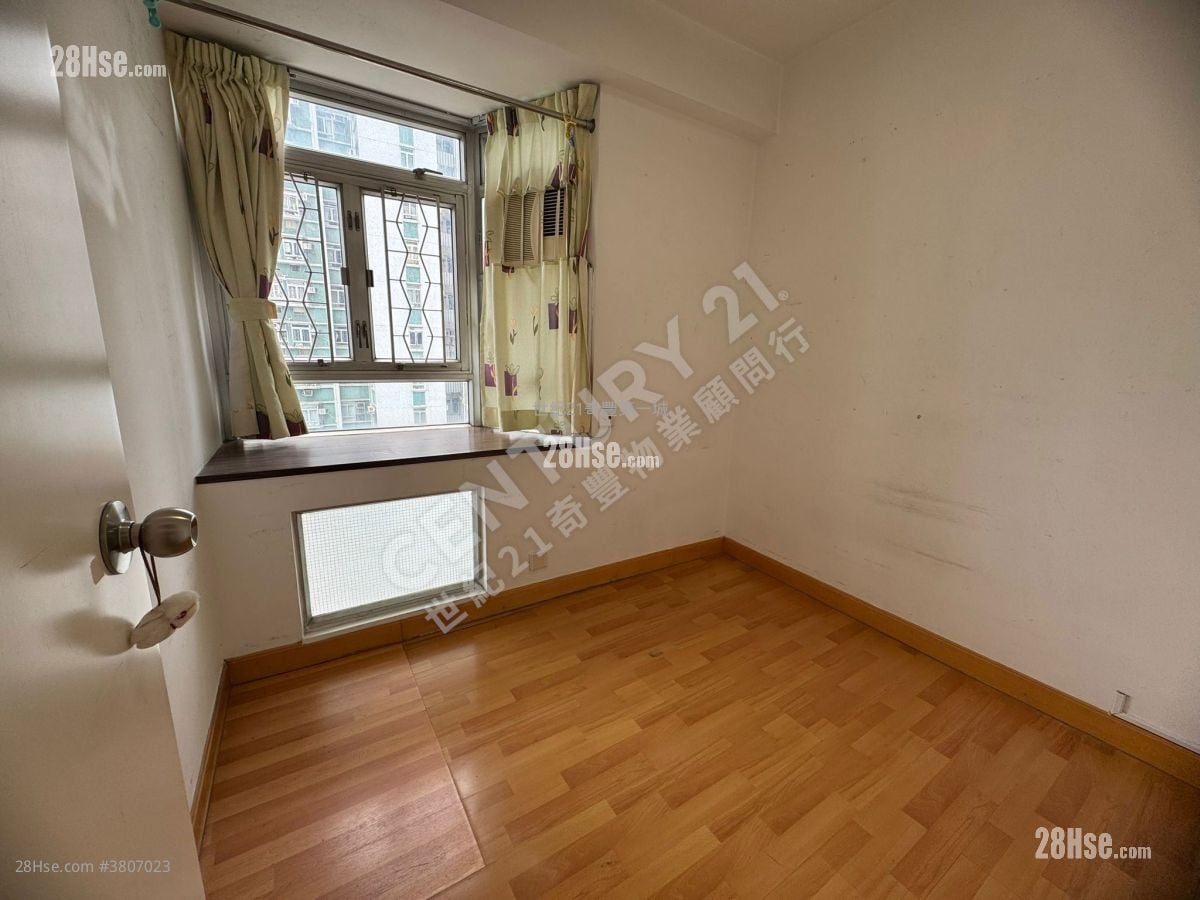 沙田第一城 售盘 3 房 , 1 浴室 451 平方尺