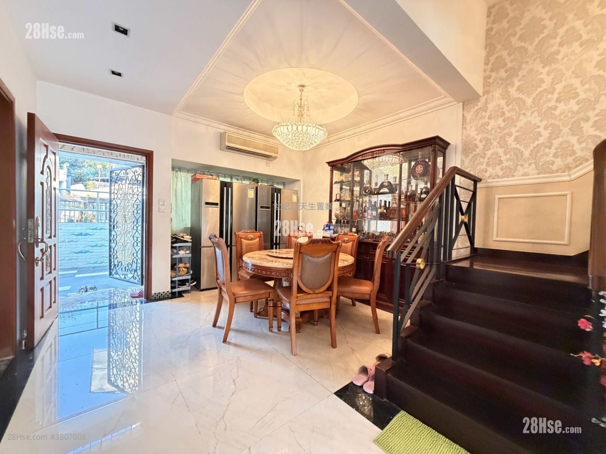 青丽湾别墅 售盘 4 房 , 3 浴室 1,371 平方尺