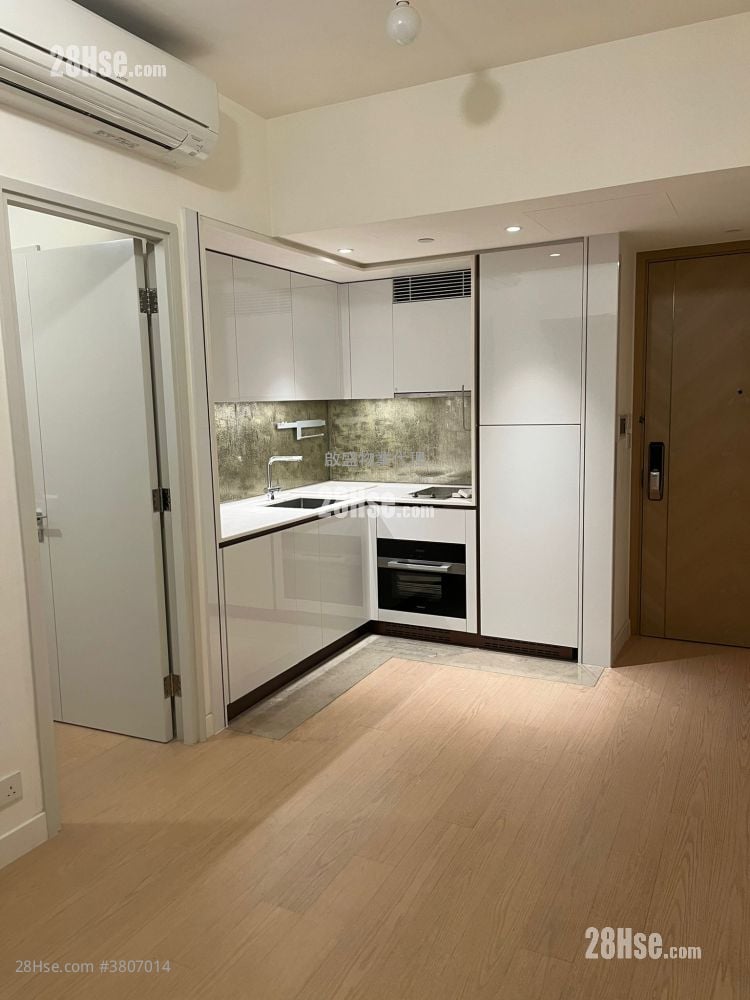 Monaco 租盘 1 房 , 1 浴室 347 平方尺