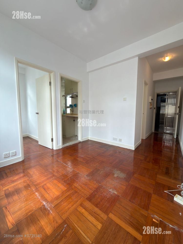 嘉宝大厦 售盘 2 房 266 平方尺