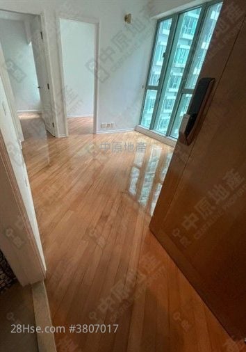 海逸豪园 售盘 2 房 425 平方尺