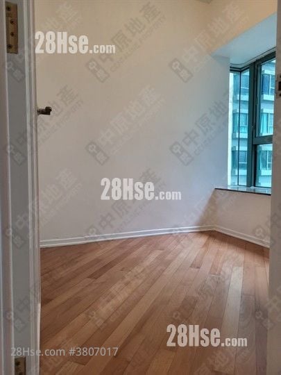 海逸豪园 售盘 2 房 425 平方尺