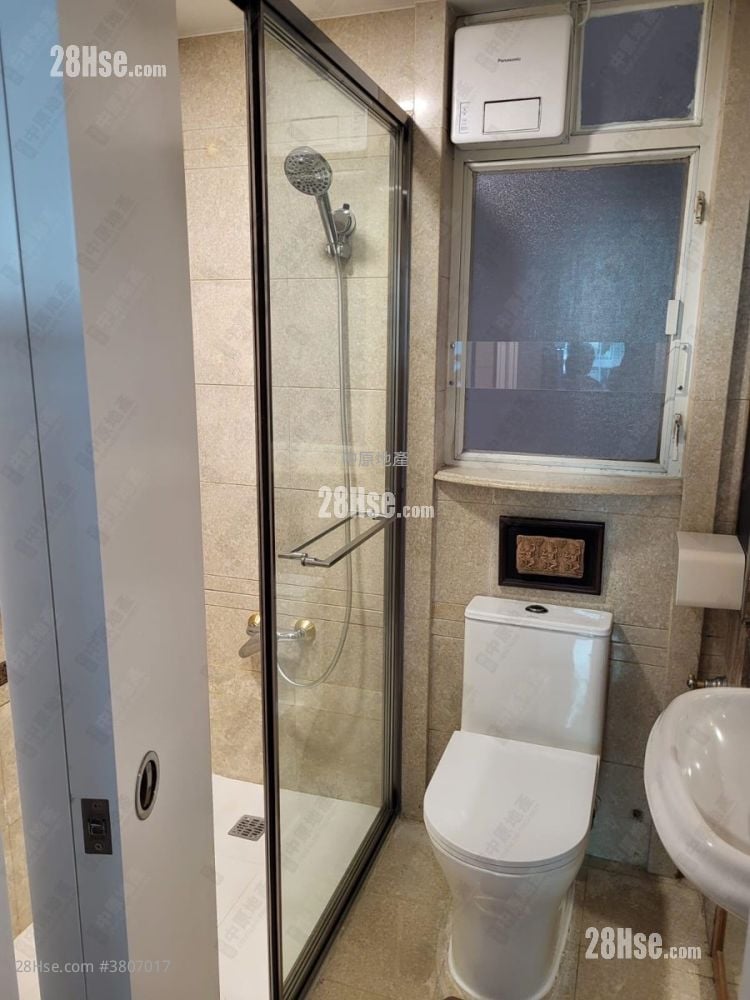 海逸豪园 售盘 2 房 425 平方尺