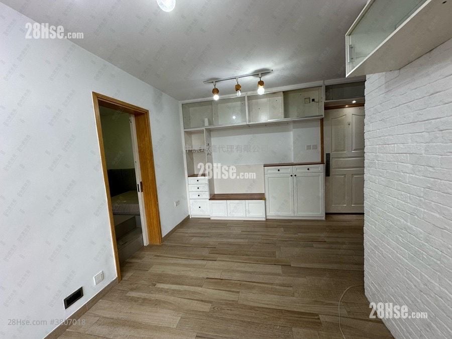 青华苑 售盘 2 房 , 1 浴室 401 平方尺