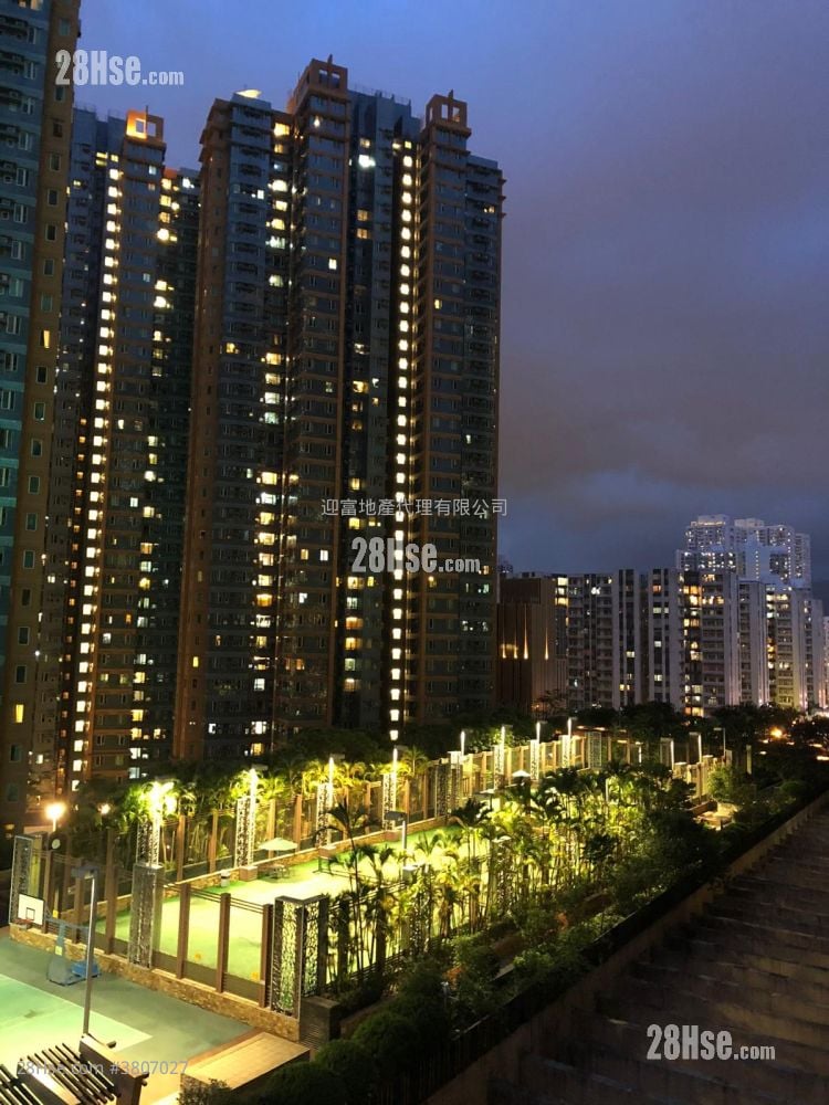 海滨南岸 售盘 3 房 , 2 浴室 593 平方尺