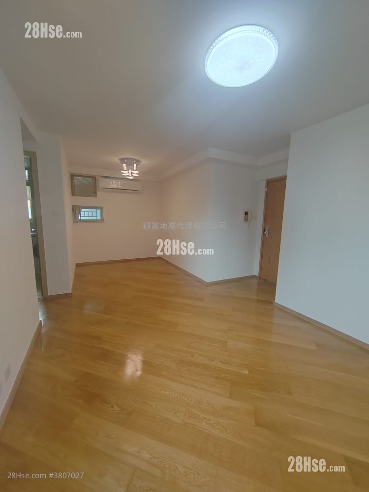 海滨南岸 售盘 3 房 , 2 浴室 593 平方尺