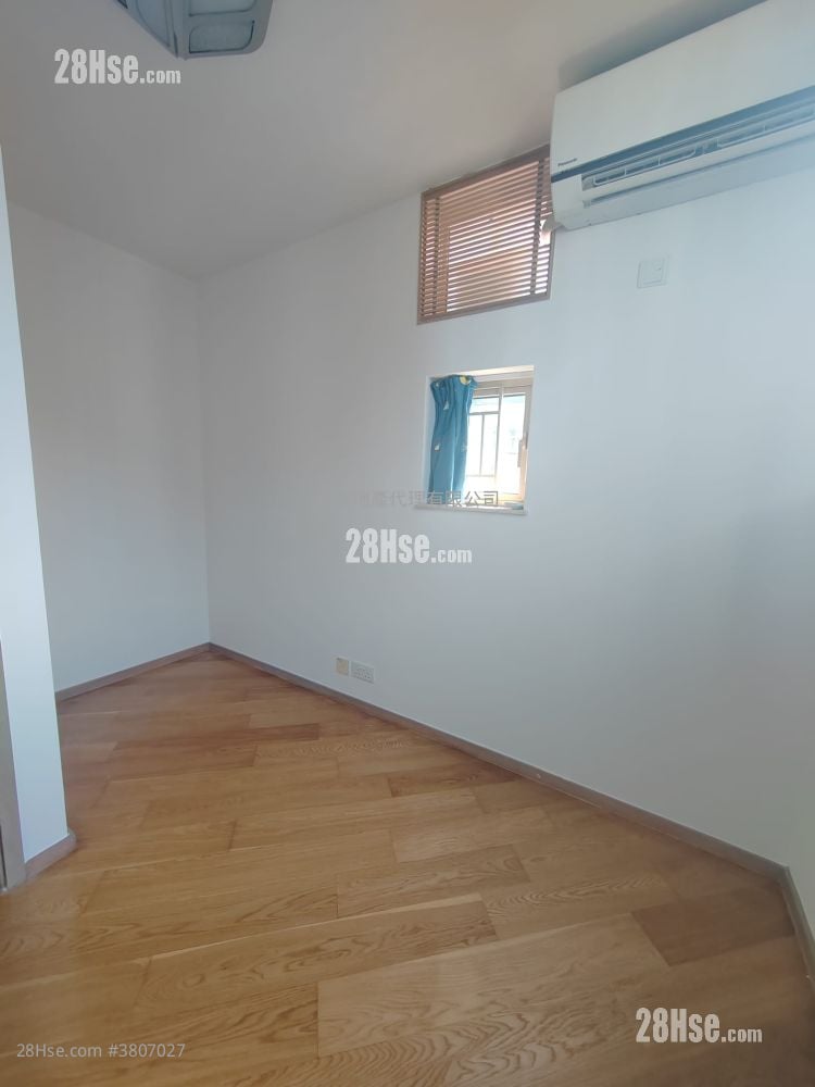 海滨南岸 售盘 3 房 , 2 浴室 593 平方尺