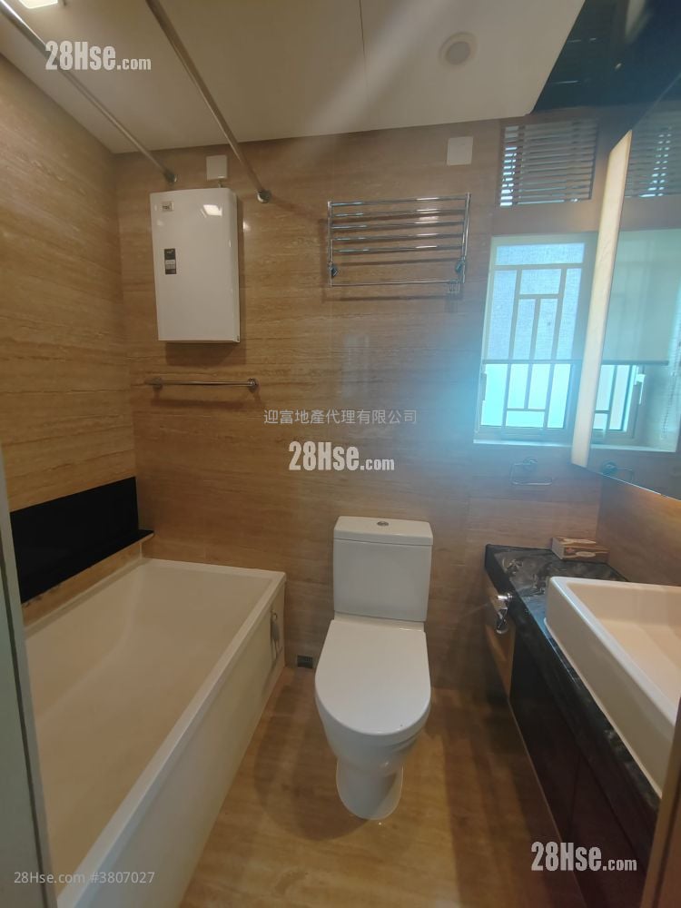 海滨南岸 售盘 3 房 , 2 浴室 593 平方尺