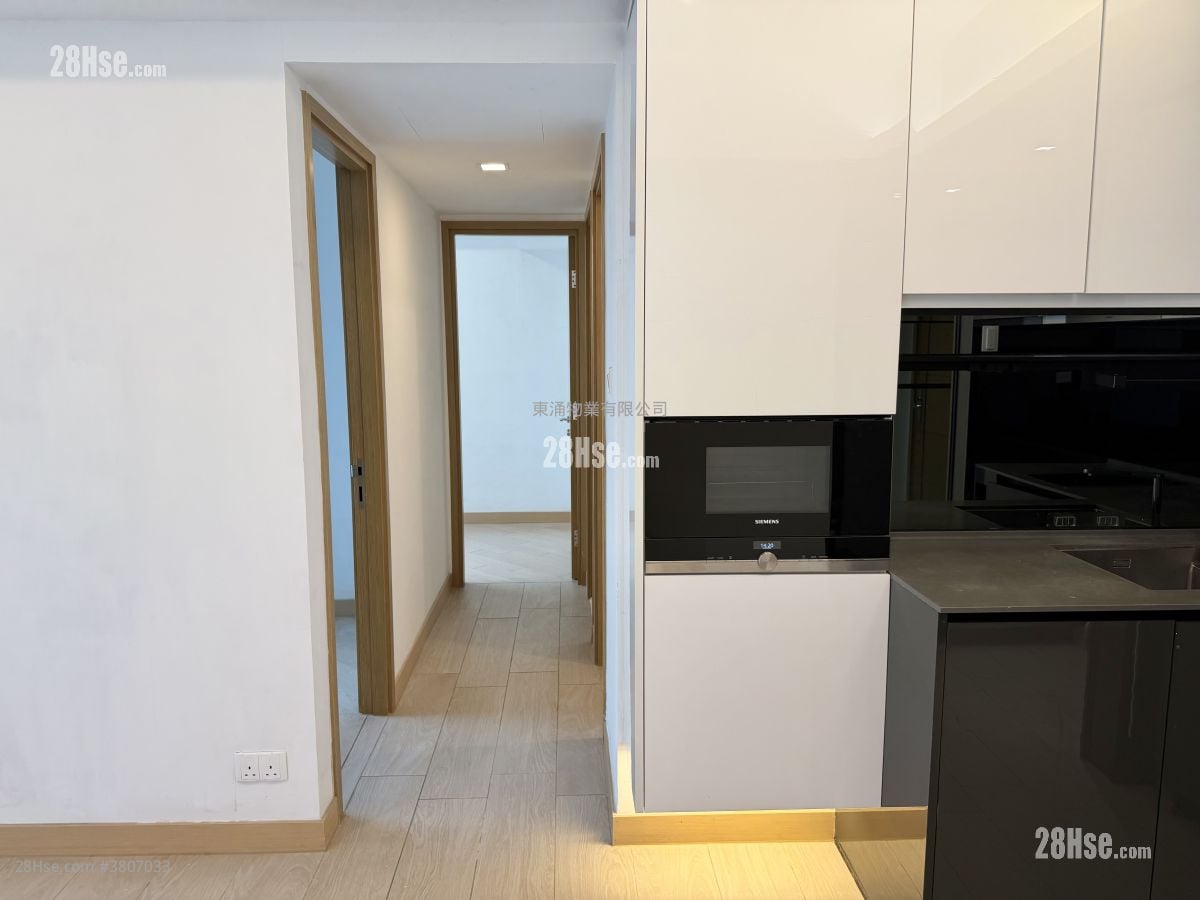 Century Link Sell 2 Bedrooms , 1 Bathroom 484 ft²