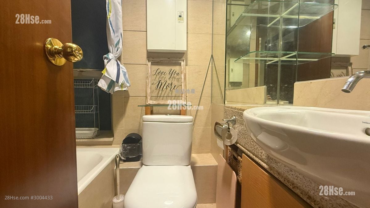 Grand Garden Sell 2 Bedrooms , 1 Bathroom 473 ft²