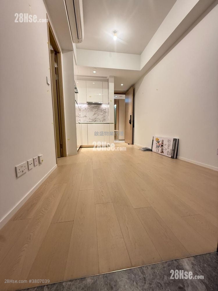 Double Coast 租盘 1 房 , 1 浴室 319 平方尺