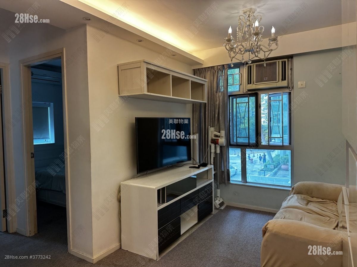 Nan Fung Sun Chuen Sell 2 Bedrooms , 1 Bathroom 391 ft²