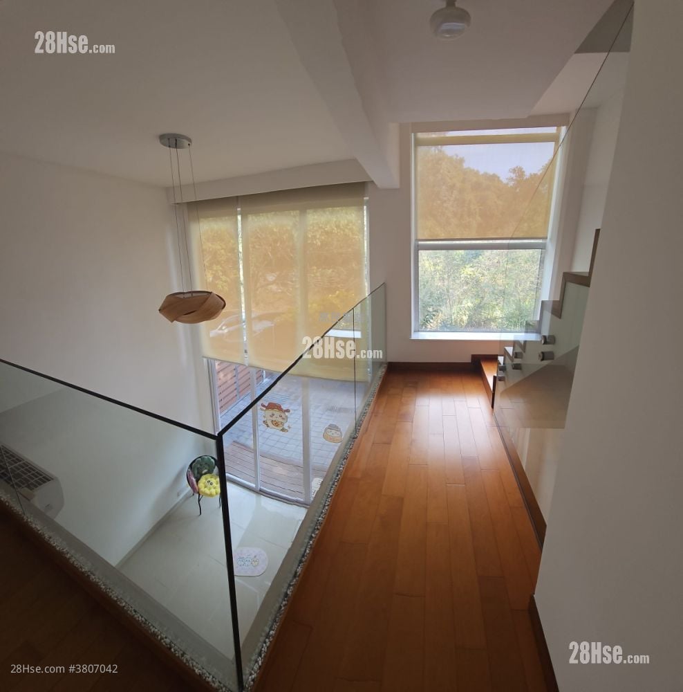 村屋 租盘 4 房 , 3 浴室 1,900 平方尺