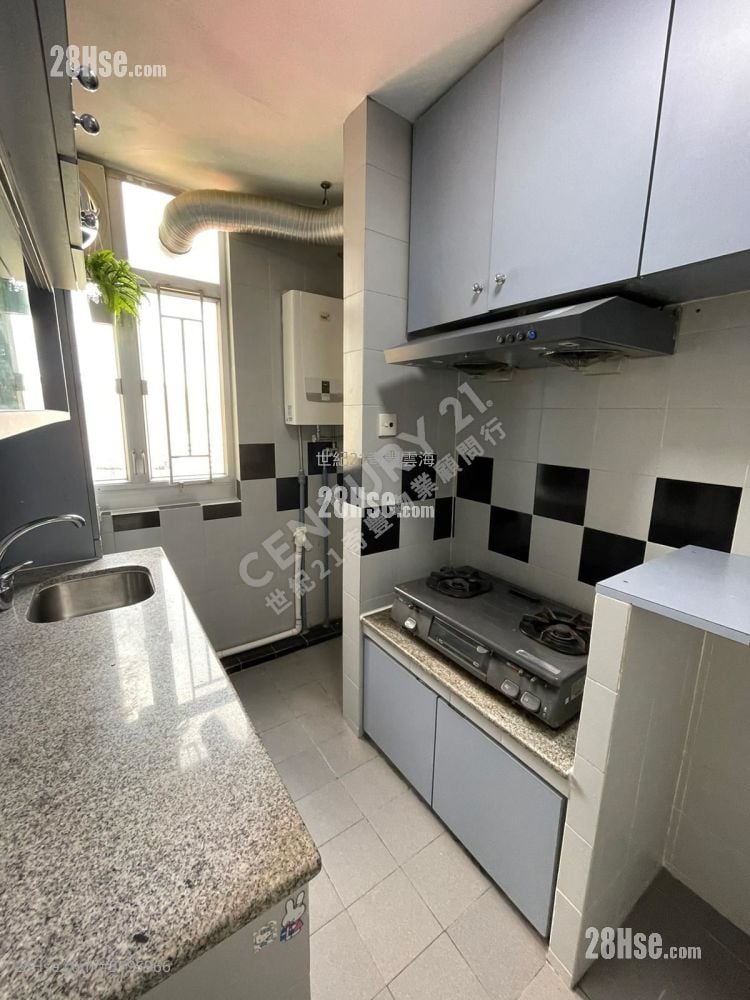 Kam Ying Court Rental 2 Bedrooms , 1 Bathroom 401 ft²