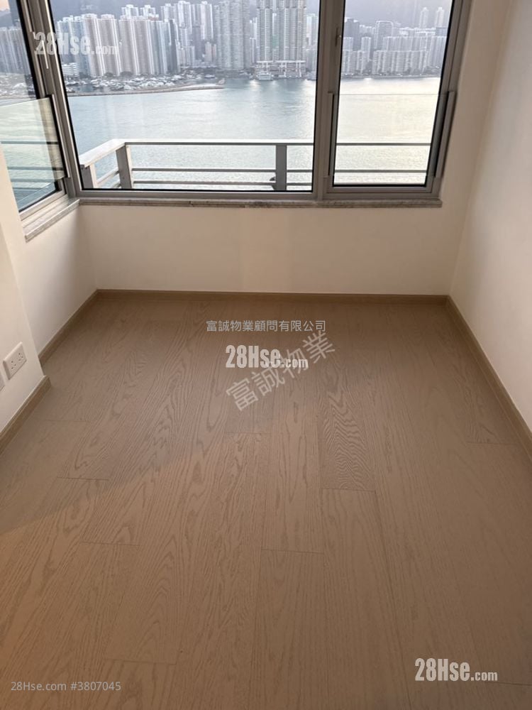 The Coast Line Sell 2 Bedrooms , 1 Bathroom 464 ft²