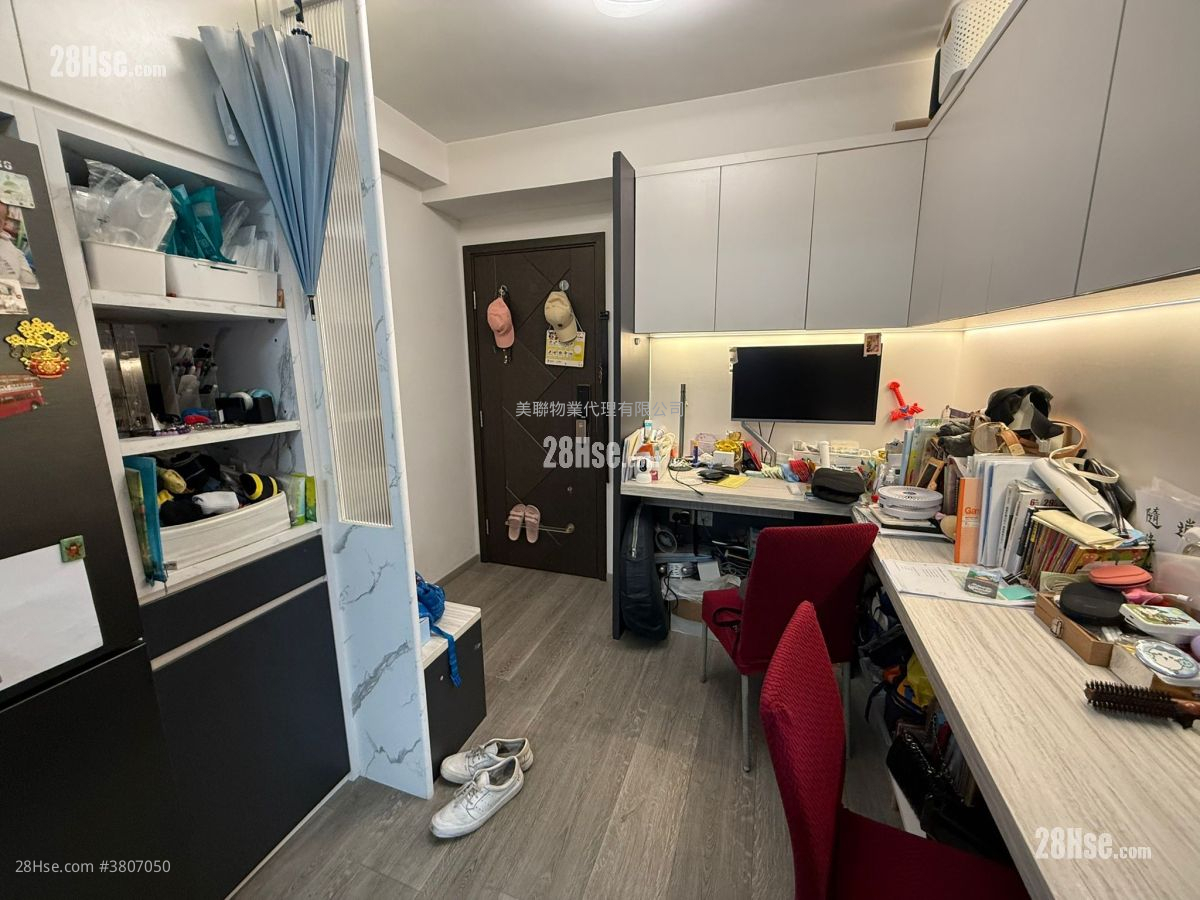 Grandway Garden Sell 3 Bedrooms 583 ft²