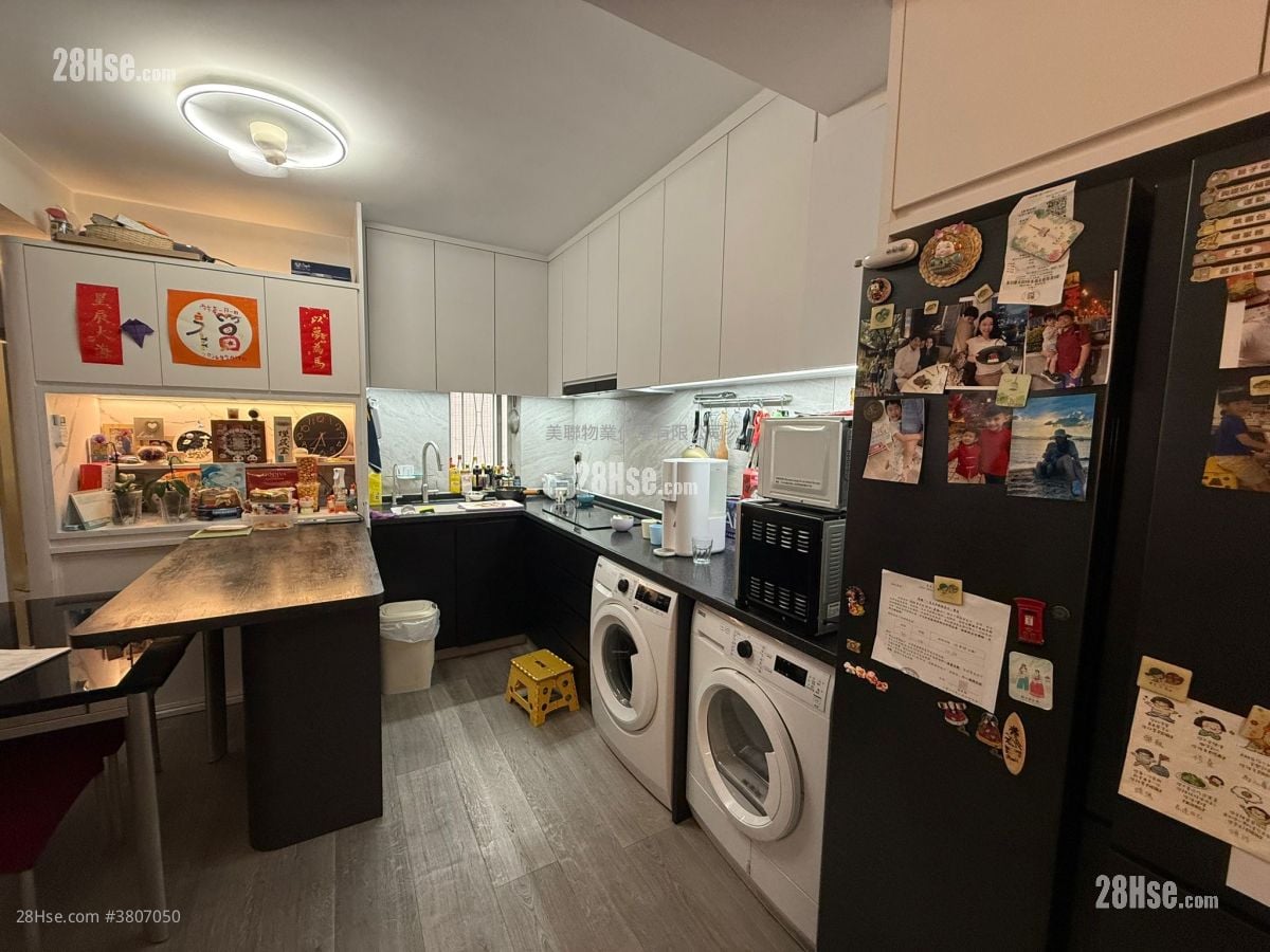 Grandway Garden Sell 3 Bedrooms 583 ft²