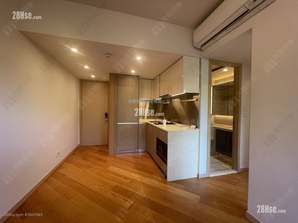 The Regent Sell 2 Bedrooms , 1 Bathroom 457 ft²