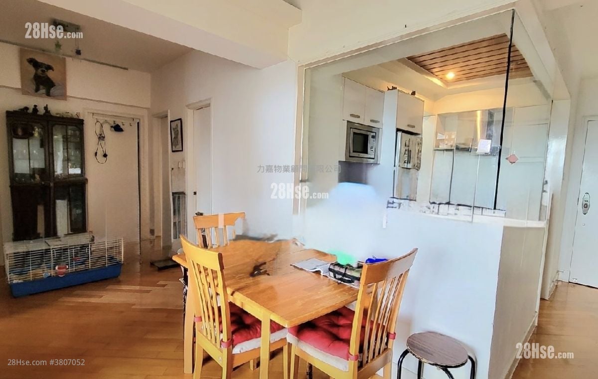 湾景楼 售盘 3 房 , 2 浴室 999 平方尺