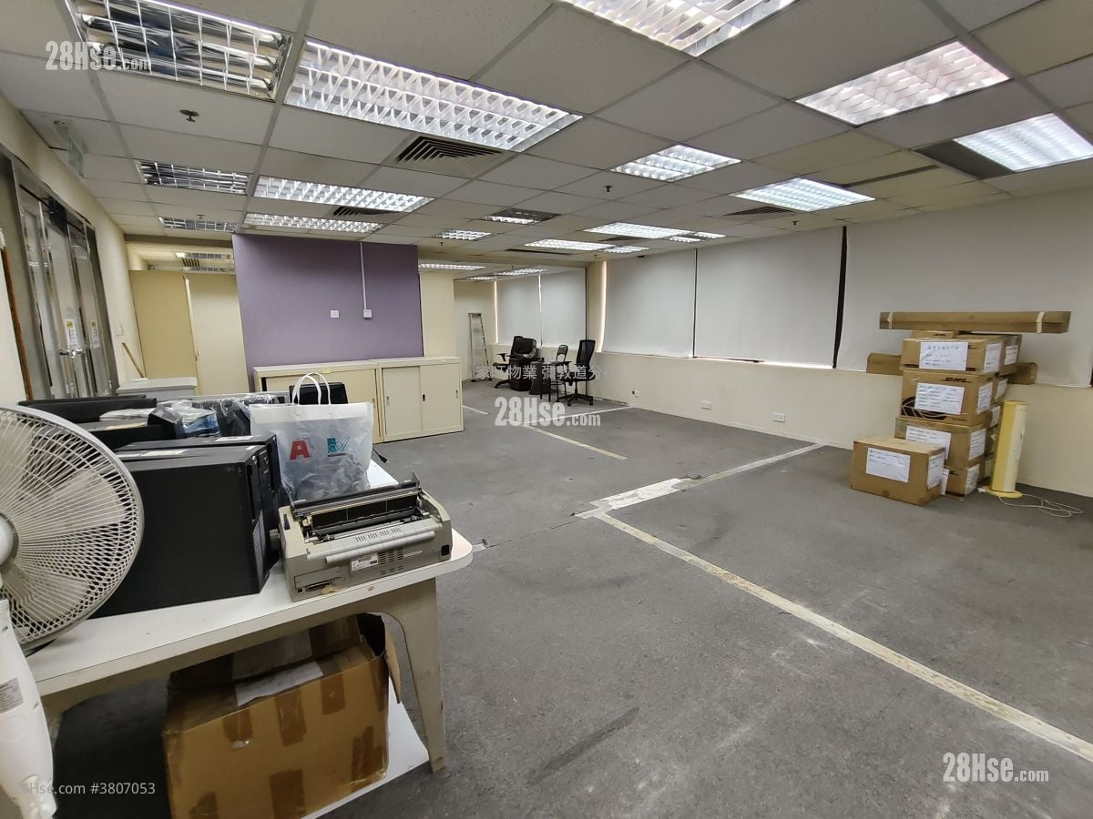 Summit Insurance Building Rental Studio , 2 Toilets