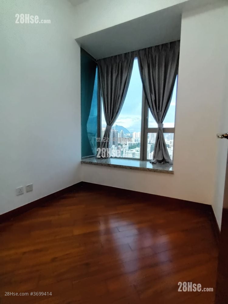 The Coronation Rental 2 Bedrooms , 2 Bathrooms 660 ft²