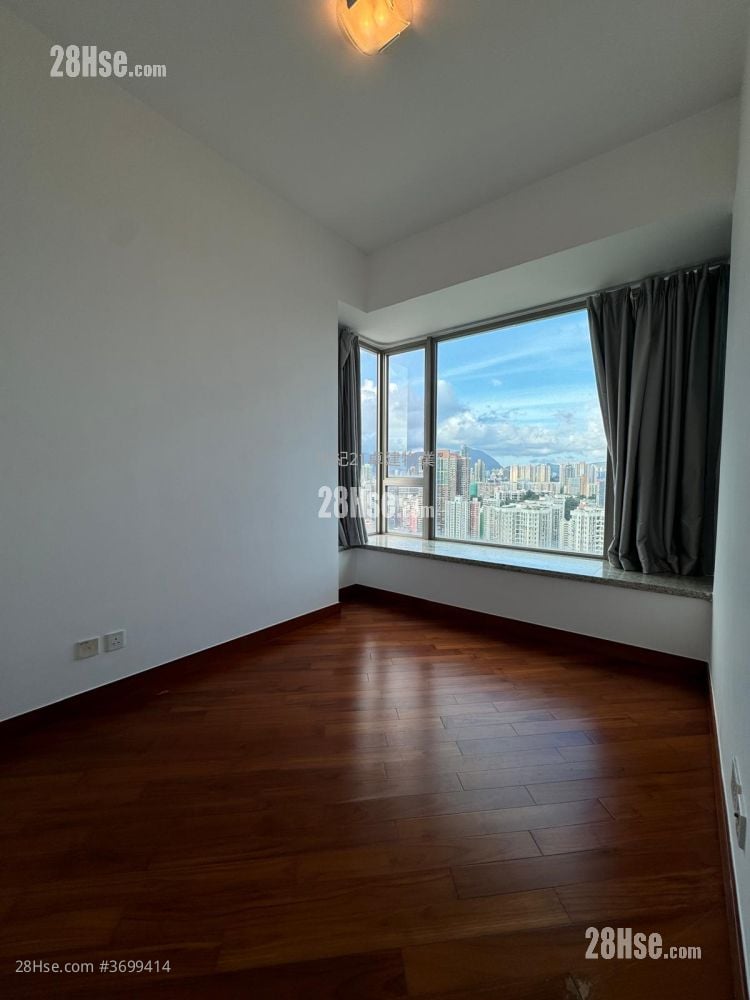 The Coronation Rental 2 Bedrooms , 2 Bathrooms 660 ft²